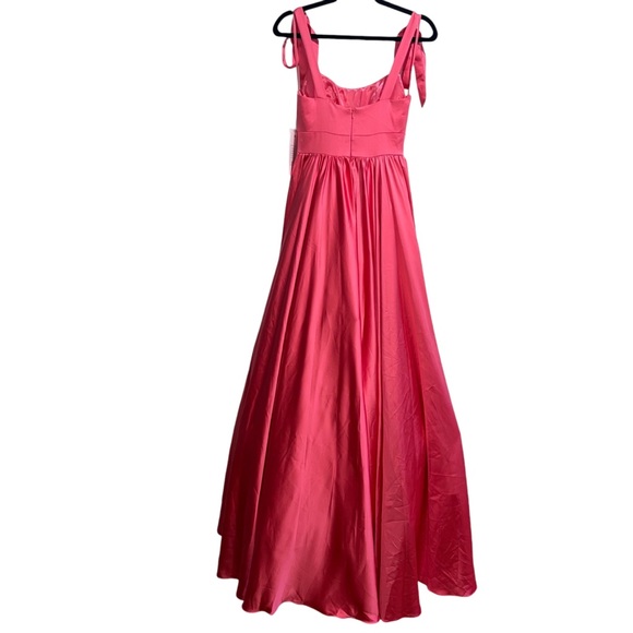 NWT Mac Duggal Tie Shoulder Sweetheart Ballgown In Coral - Picture 7 of 12